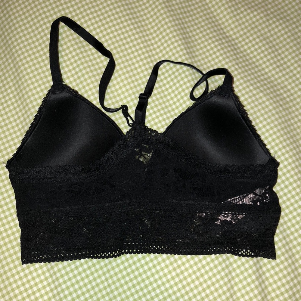 XS Victoria Secret Bra - Picture 2 of 3
